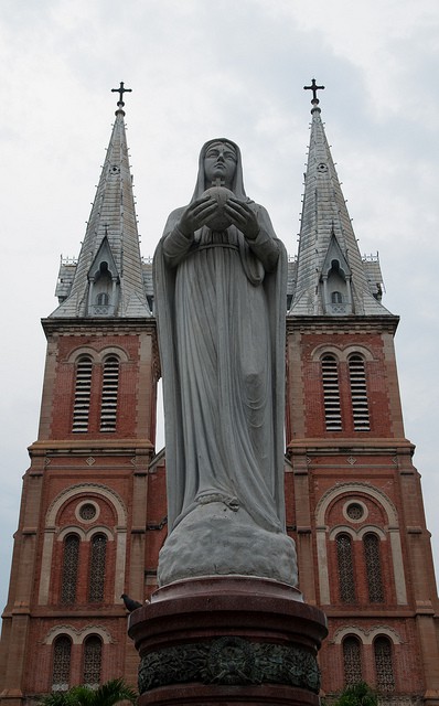 Notre Dame, Ho Chi Minh City, Vietnam. Photo by Jesper Hjertstedt. License: CC BY-SA 2.0.